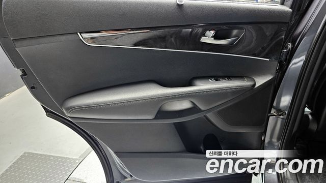 Kia Sorento 2016 — photo 15