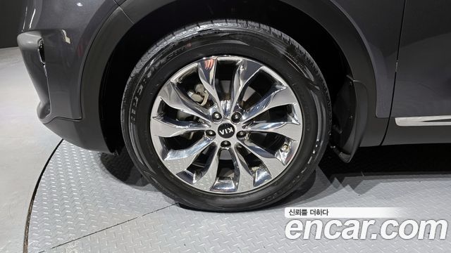 Kia Sorento 2018 — photo 5