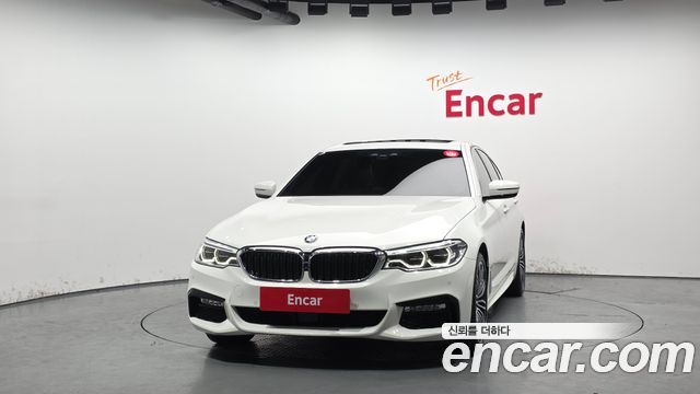 BMW 5-Series 2018 — photo 3