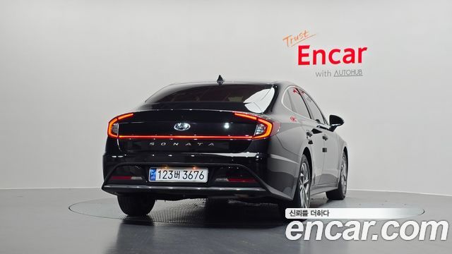 Hyundai Sonata 2021 — photo 4