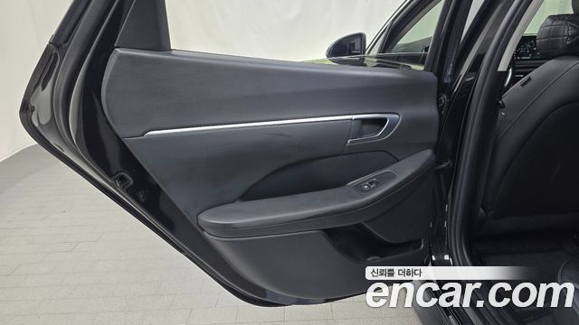 Hyundai Sonata 2021 — photo 15