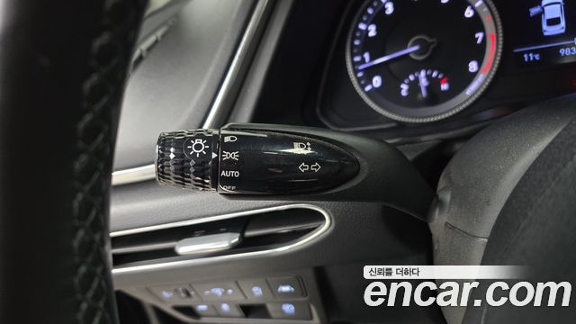 Hyundai Sonata 2021 — photo 31