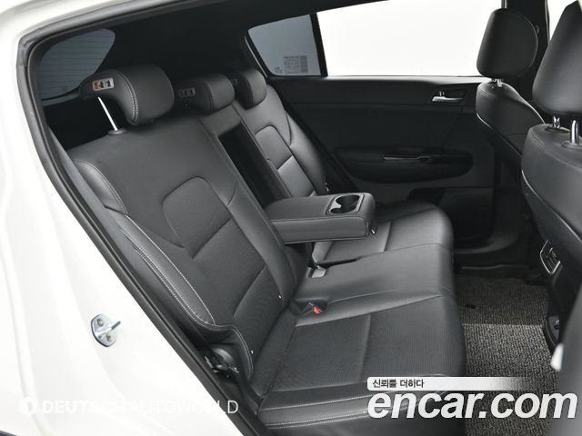 Kia Sportage 2019 — photo 12