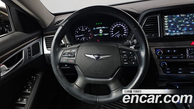 Genesis G80 2019 — photo 12