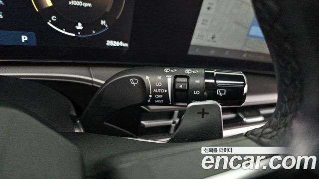 Hyundai Santafe 2024 — photo 19