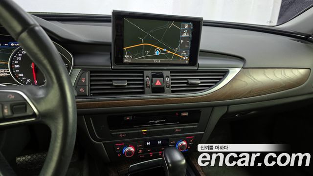 Audi A6 2016 — photo 14