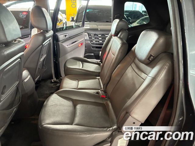 KG Mobility KORANDO 2015 — photo 10