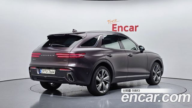 Genesis GV70 2021 — photo 2