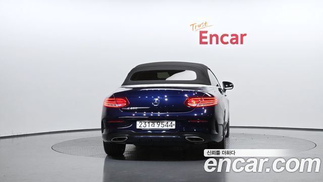 Mercedes-Benz C-Class 2017 — photo 4