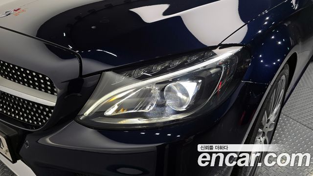 Mercedes-Benz C-Class 2017 — photo 8