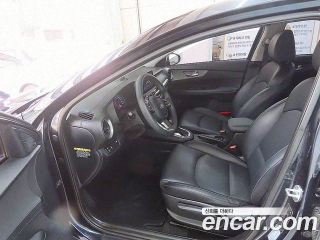 Kia K3 2019 — photo 5