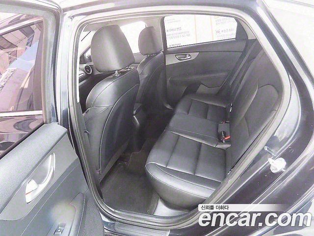 Kia K3 2019 — photo 6
