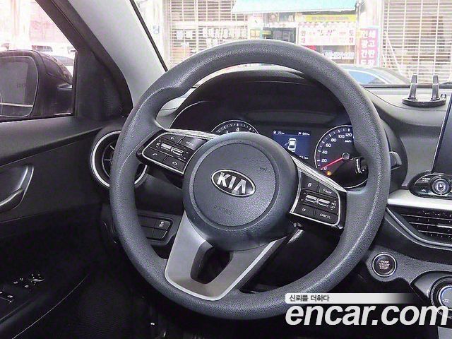 Kia K3 2019 — photo 18