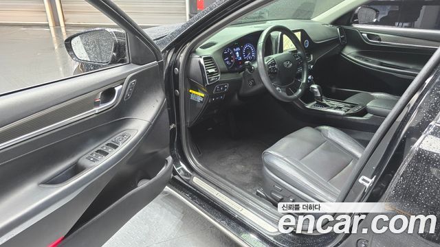 Hyundai Grandeur 2018 — photo 10