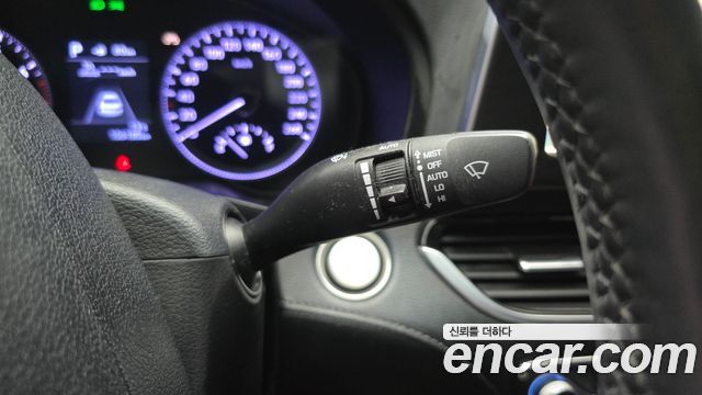 Hyundai Grandeur 2018 — photo 17