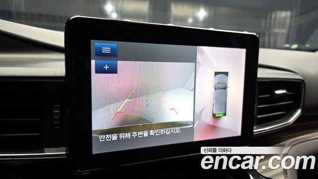 Ford Explorer 2021 — photo 20