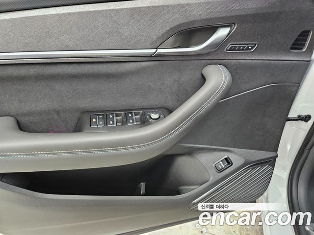 Renault Korea Grand Koleos 2025 — photo 8