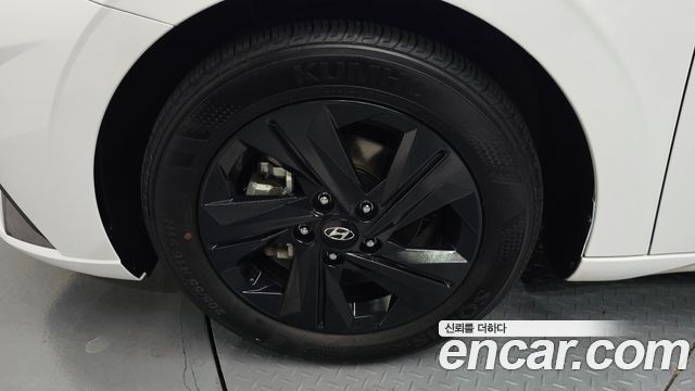 Hyundai AVANTE 2023 — photo 5