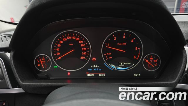 BMW 3-Series 2017 — photo 8
