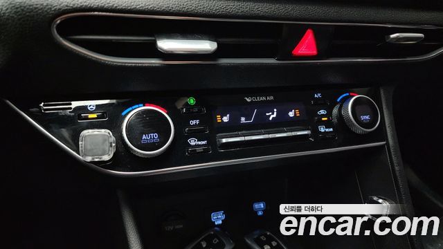 Hyundai Sonata 2020 — photo 16