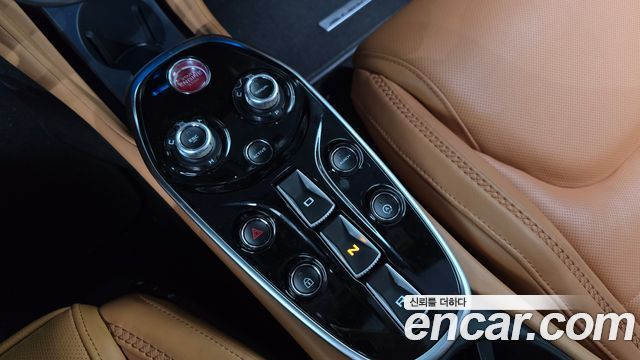 Mclaren GT 2023 — photo 9