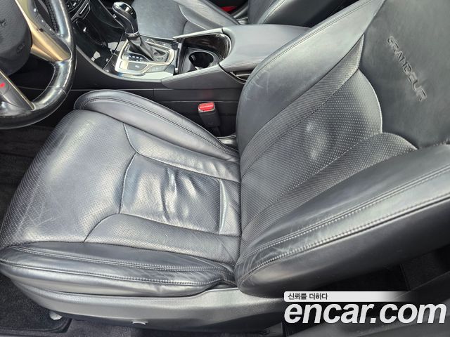 Hyundai Grandeur 2012 — photo 10