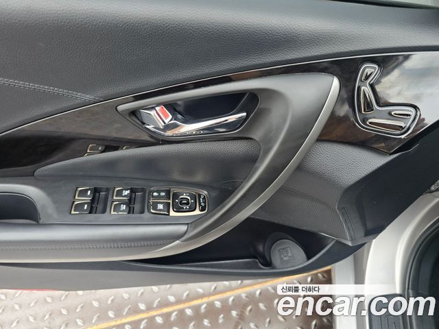 Hyundai Grandeur 2012 — photo 12