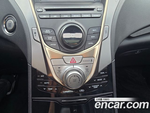 Hyundai Grandeur 2012 — photo 18