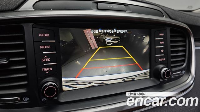 Kia Sorento 2018 — photo 14