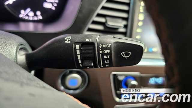 Hyundai Sonata 2017 — photo 19