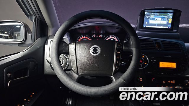 KG Mobility KORANDO 2015 — photo 13