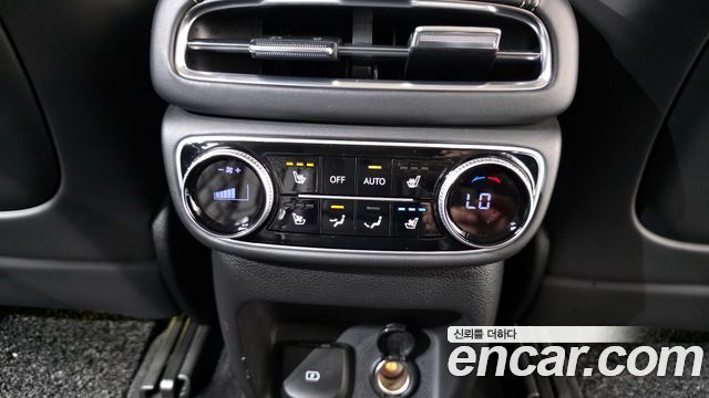 Genesis GV80 2020 — photo 25