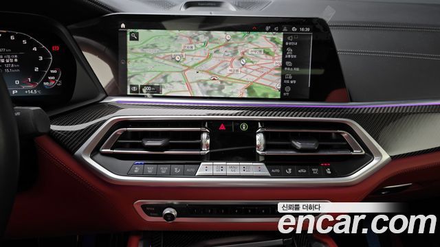BMW X6M 2023 — photo 24