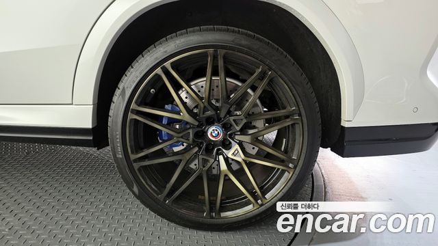BMW X6M 2023 — photo 7