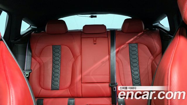 BMW X6M 2023 — photo 31