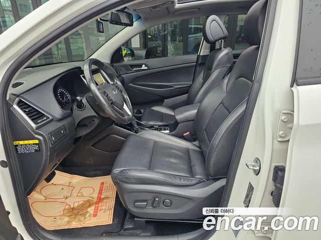 Hyundai Tucson 2016 — photo 8