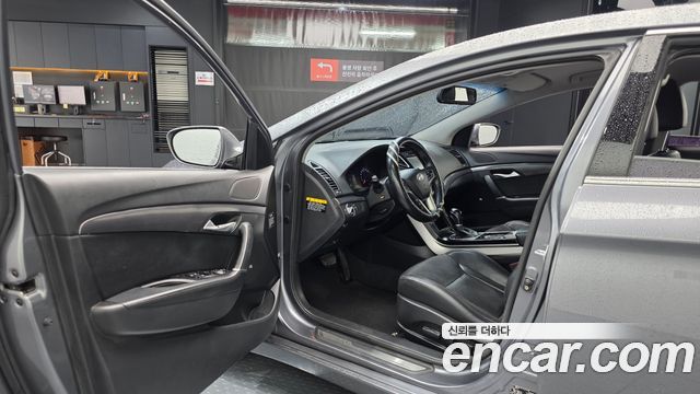 Hyundai i40 2012 — photo 13