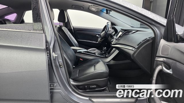 Hyundai i40 2012 — photo 18