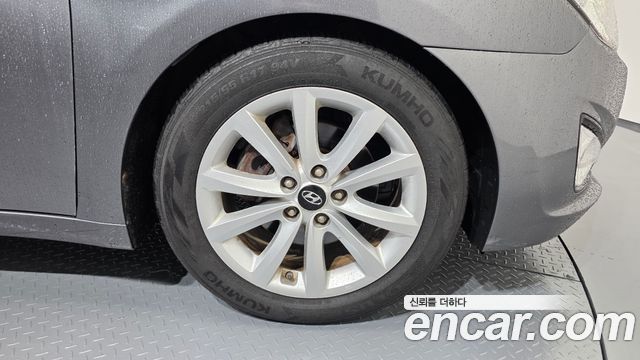 Hyundai i40 2012 — photo 7