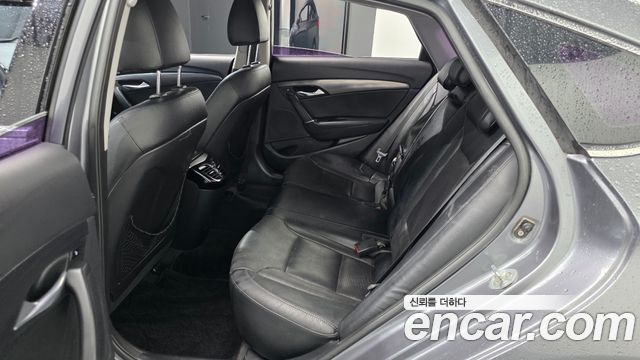 Hyundai i40 2012 — photo 16