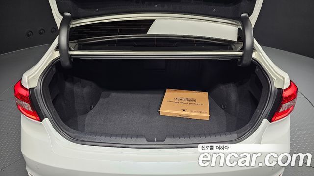Hyundai Sonata 2017 — photo 20