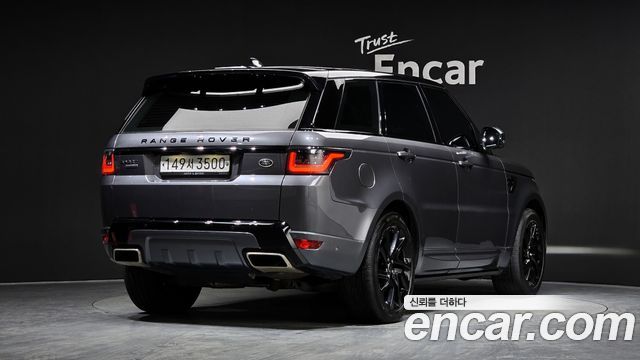 Land Rover Range Rover Sport 2018 — photo 2