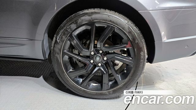 Land Rover Range Rover Sport 2018 — photo 5