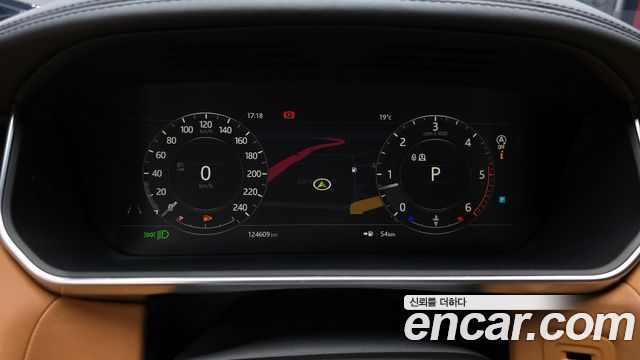 Land Rover Range Rover Sport 2018 — photo 11