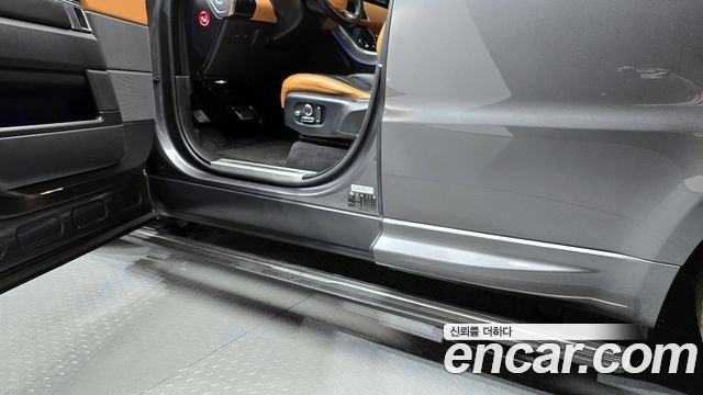 Land Rover Range Rover Sport 2018 — photo 28