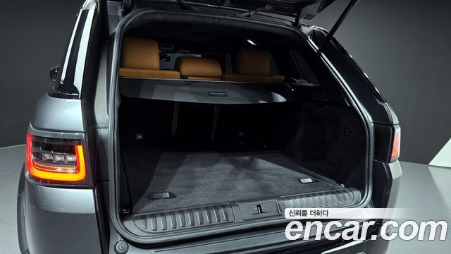 Land Rover Range Rover Sport 2018 — photo 30