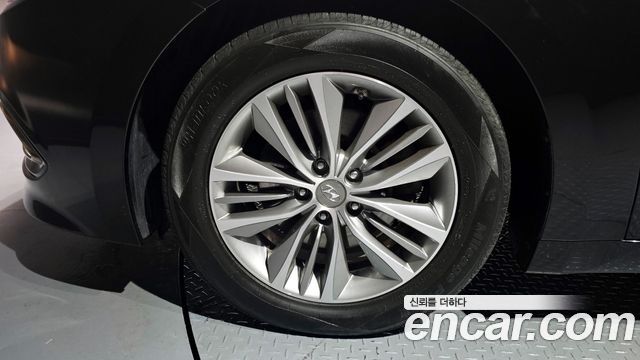 Hyundai Grandeur 2017 — photo 5
