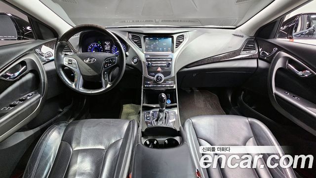 Hyundai Grandeur 2017 — photo 10
