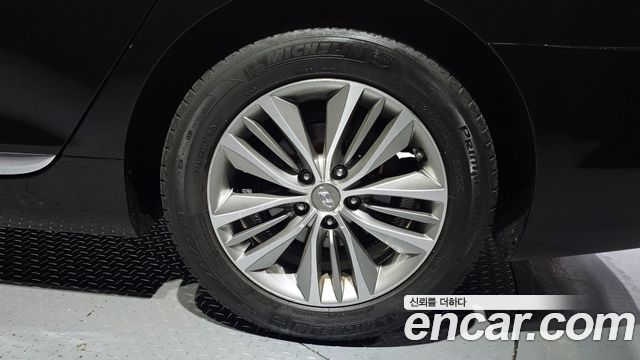Hyundai Grandeur 2017 — photo 7