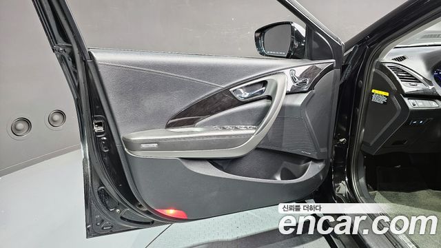 Hyundai Grandeur 2017 — photo 14